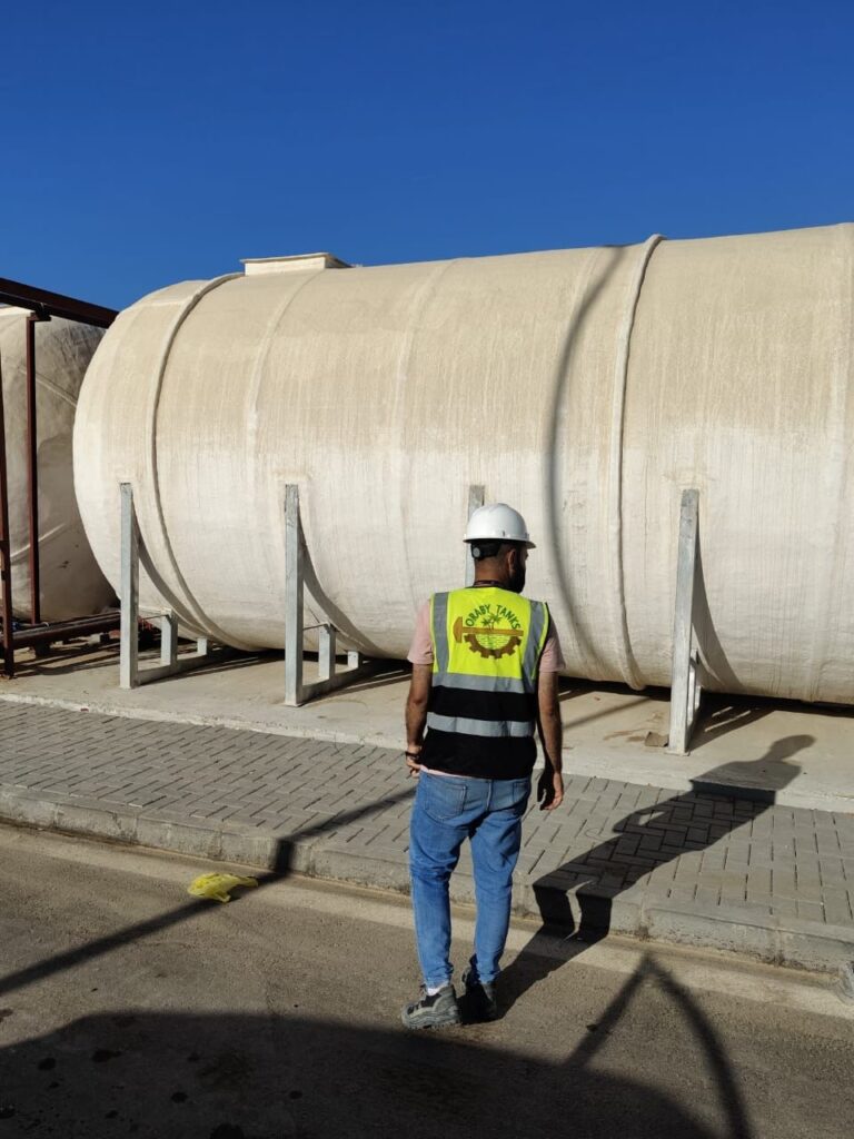 خزان فيبر جلاس (GRP) اسطواني افقي