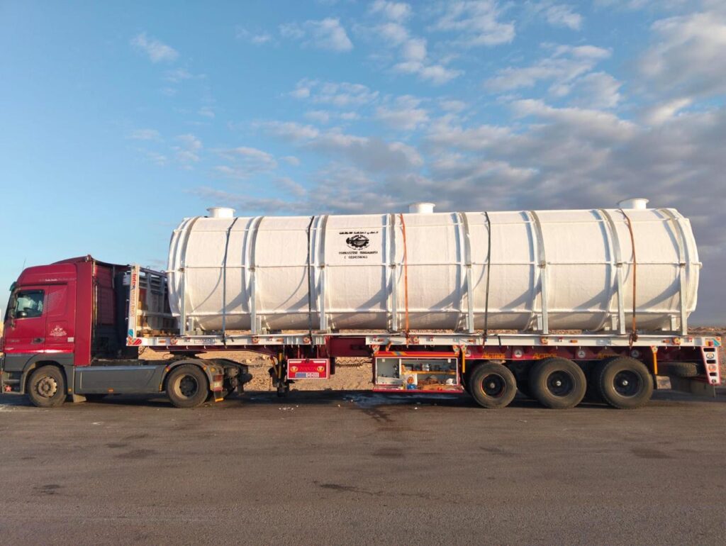 خزان فيبر جلاس (GRP) اسطواني افقي مخصص للدفن