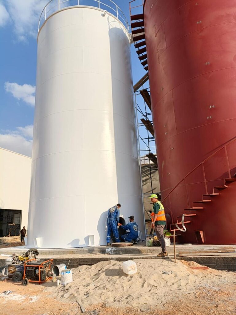 خزانات الحديد