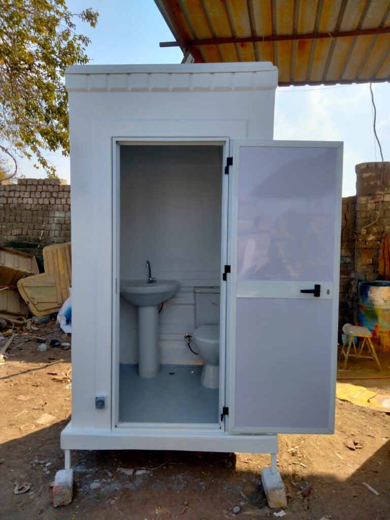 حمامات متنقلة