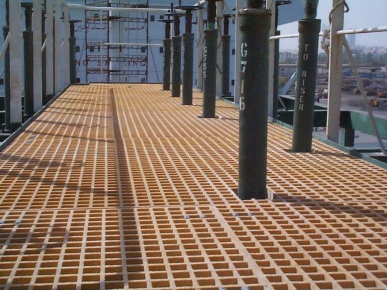 مشايات فيبر جلاس (جريلات)